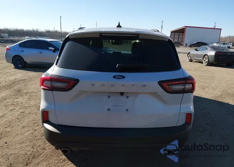 2025 Ford Escape St-Line z USA, uszkodzony, nr VIN 1FMCU0MN4SUB23721